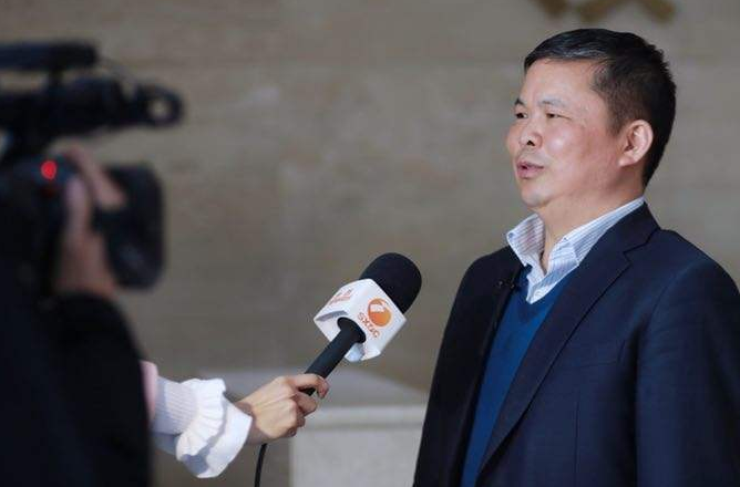 “不要盲目高潮，浅谈现阶段折叠手机的实际价值”