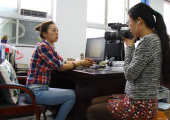 “煎荷包蛋掌握3个妙招，嫩滑鲜香，好看又好吃”